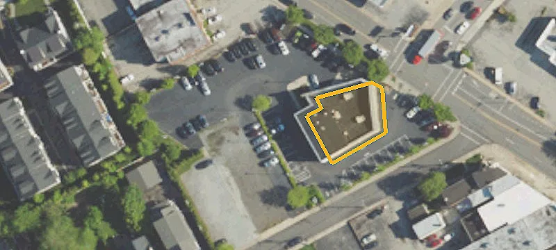310 Lancaster Ave