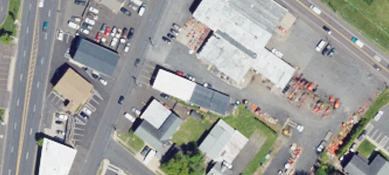 671 Main St