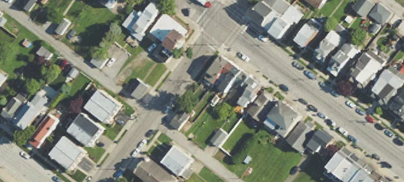 153 6th Ave