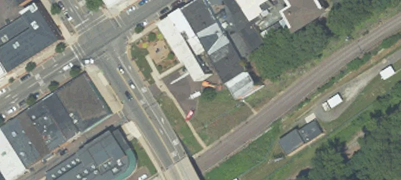 106 Frnt St
