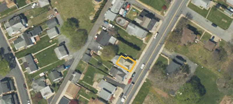 4431 Main St