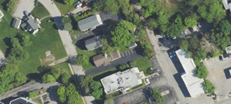 112 Ivy Ln