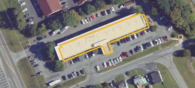 990 Eisenhower Blvd