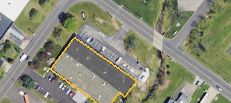 1055 Louis Dr