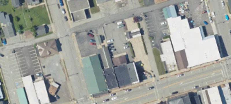 215 Main St