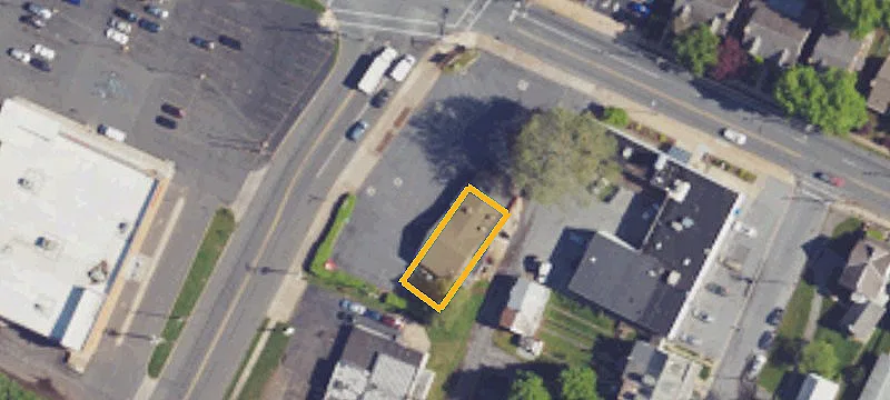 450 Lancaster Ave