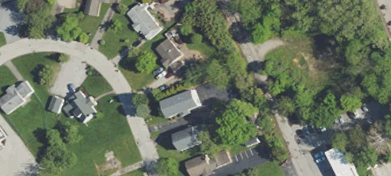 120 Ivy Ln