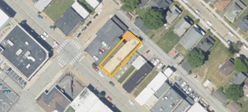 711 Midland Ave