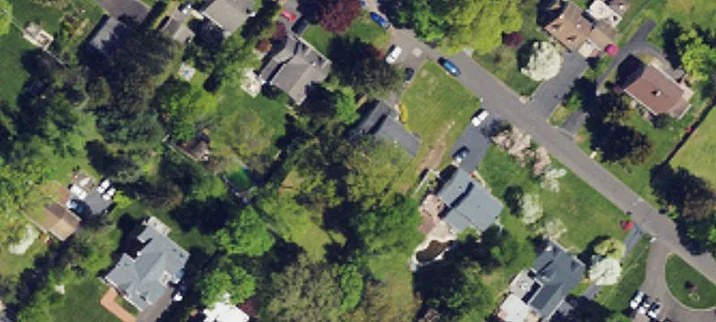 210 Barnsley Ave