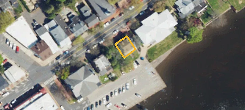 220 Radcliffe St