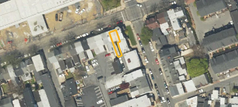 906 Walnut St