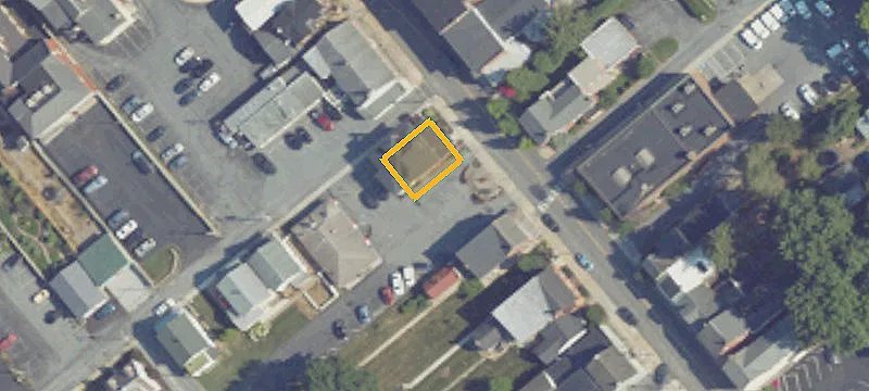 30 Main St