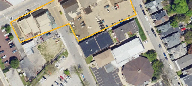 15 Main St
