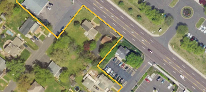 411 Horsham Rd