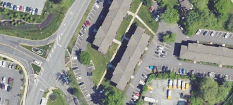 700 Marshall St, Unit 103B