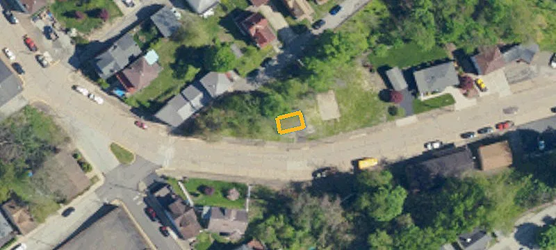 18 Ravine St