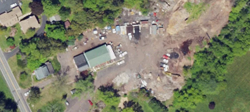 438 Lewis Rd