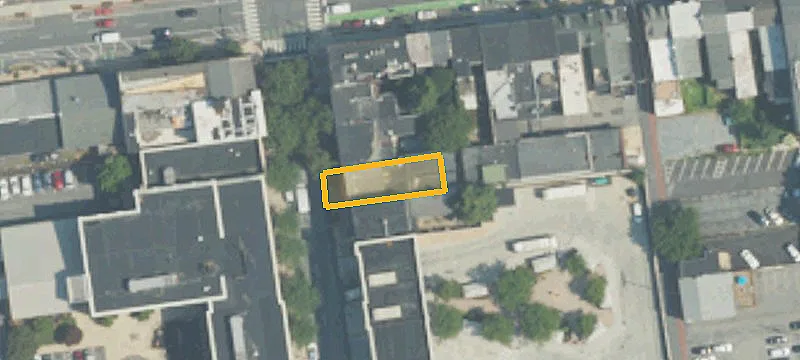 243 Queen St