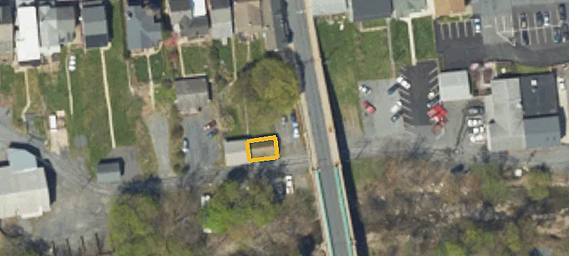 201 Main St