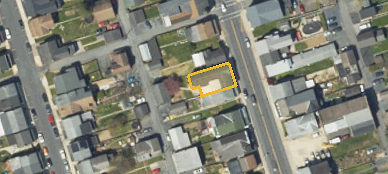 818 Main St