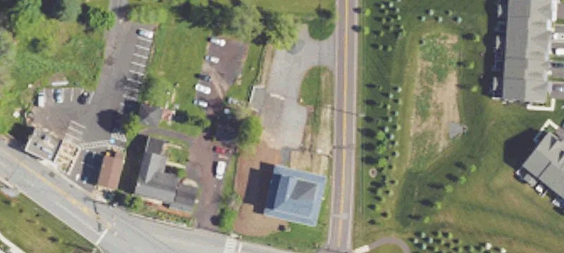 109 Riv Rd