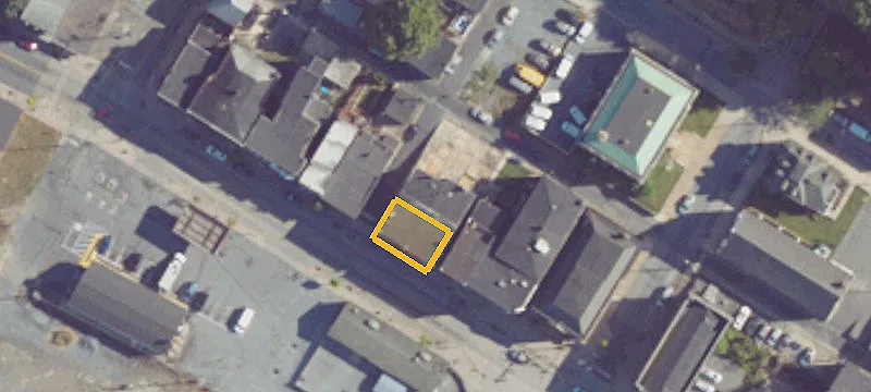 25 Frnt St