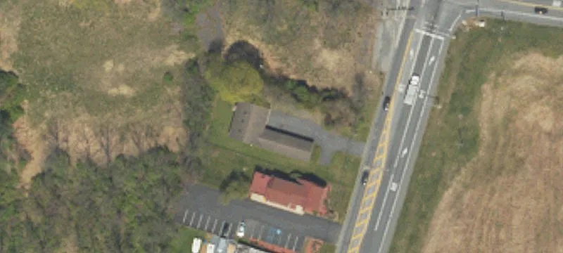 6367 Airport Rd