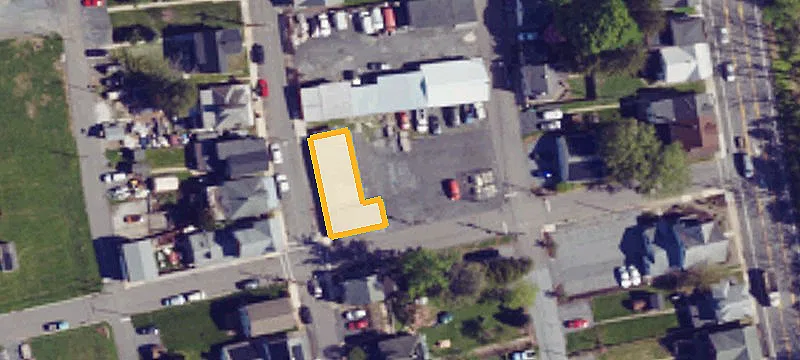 227 Lincoln St, Unit 221-227