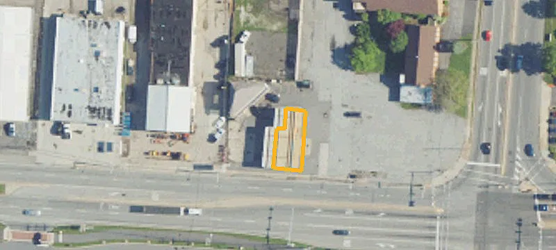 15 Industrial Hwy