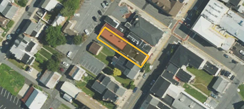 313 Main St