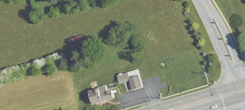 609 Lincoln Hwy