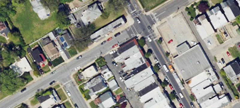 700 Church Ln
