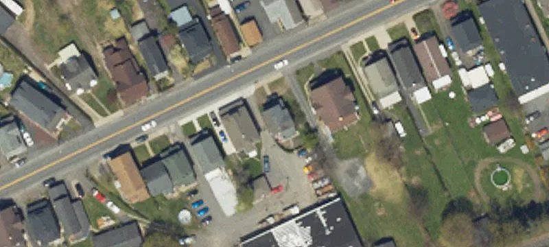 250 Main St