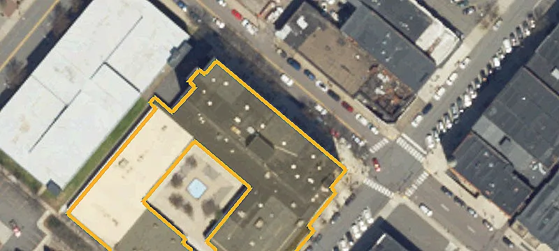 222 Linden St