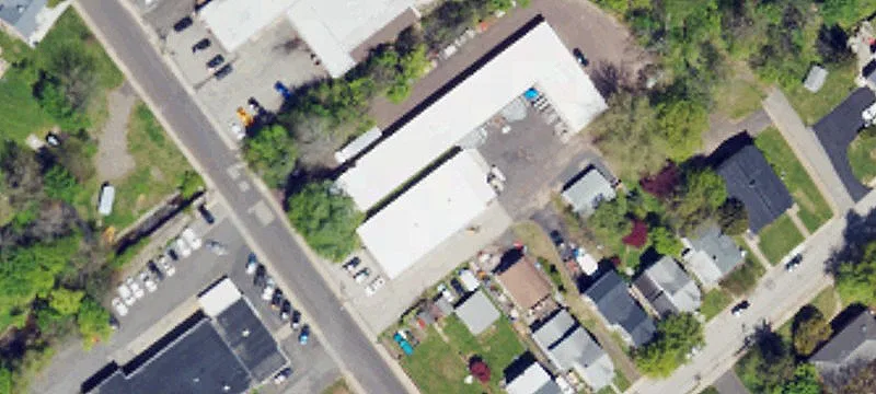 145 Rdg Ave