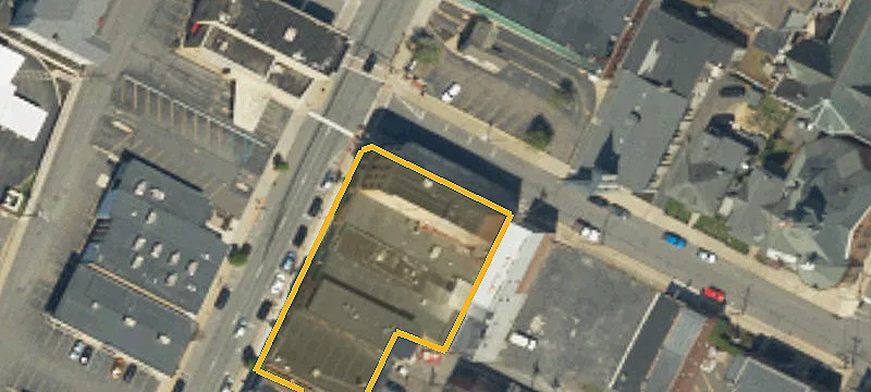 6 Main St