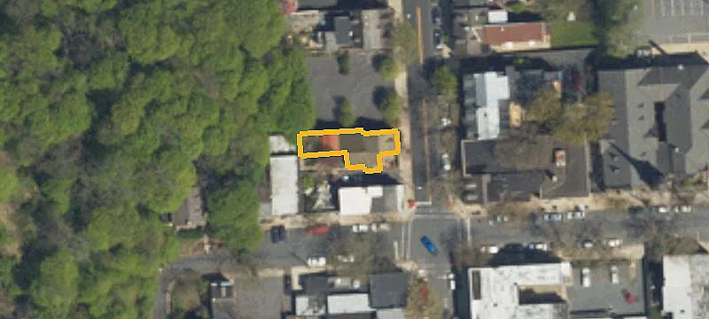 104 4th St
