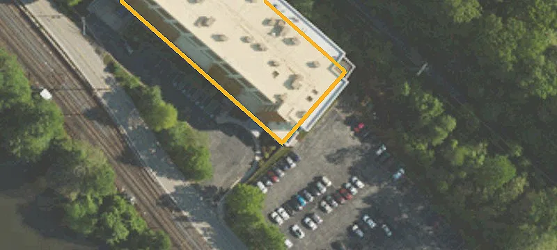 1000 Riv Rd