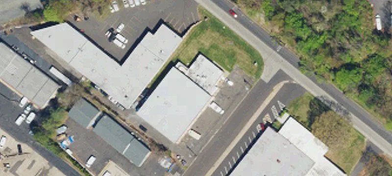 78 Tomlinson Rd