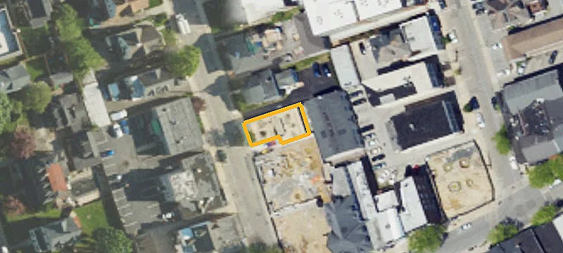 109 Essex Ave