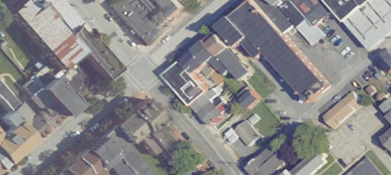 200 Locust St