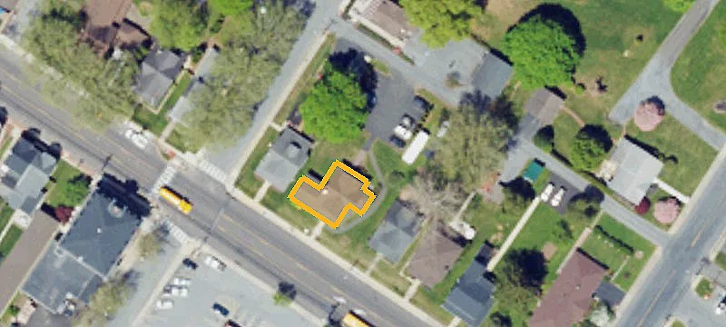 207 Main St