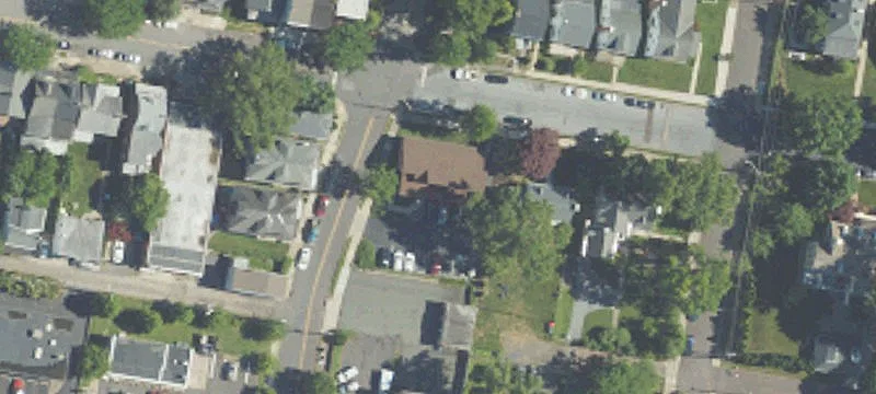 634 King St