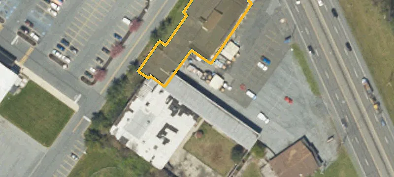 3570 Macarthur Rd