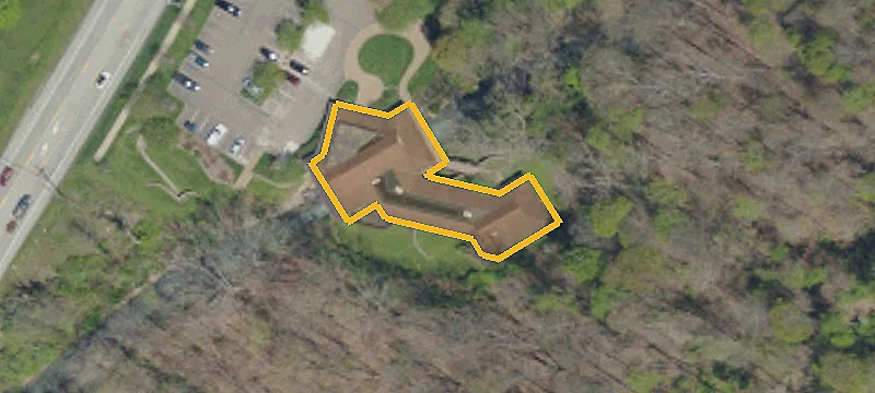 1610 Golden Mile Hwy