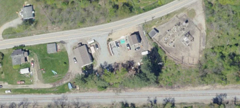 1138 Venetia Rd