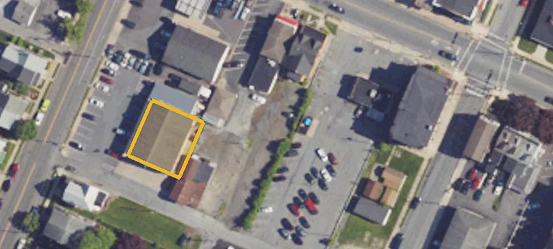 212 Lancaster Ave