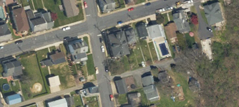240 3rd St
