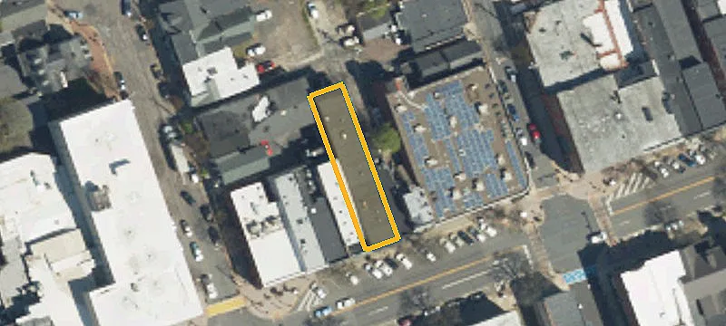 620 Main St