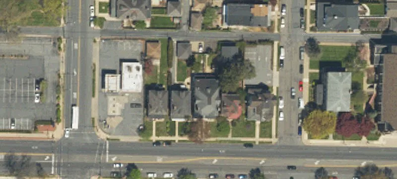 814 Broad St